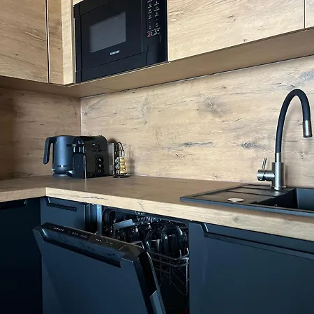 Kras - 102g Z Jacuzzi , Sauna I Widokiem Na Gory Apartmán